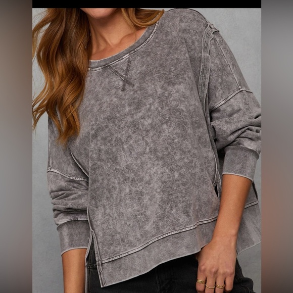 VICI - Acid Wash Pullover Sweatshirt - Picture 6 of 8